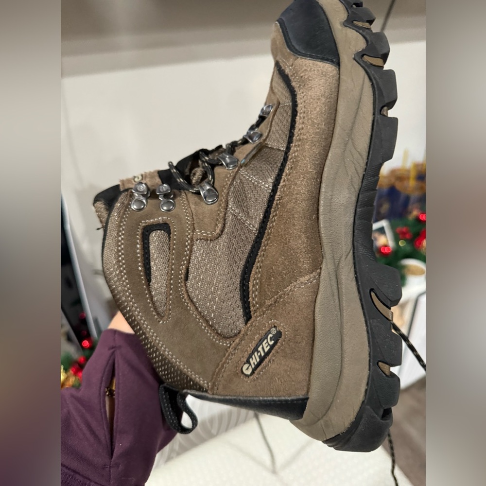 HI-TEC Skamania mid waterproof boots ✨ - Picture 9 of 15